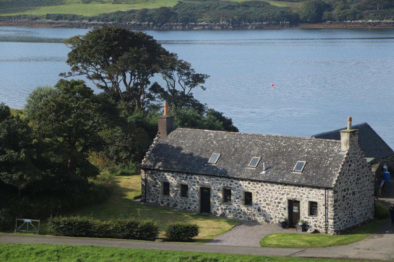Dunvegan Castle Laundry Cottage Екстериор снимка