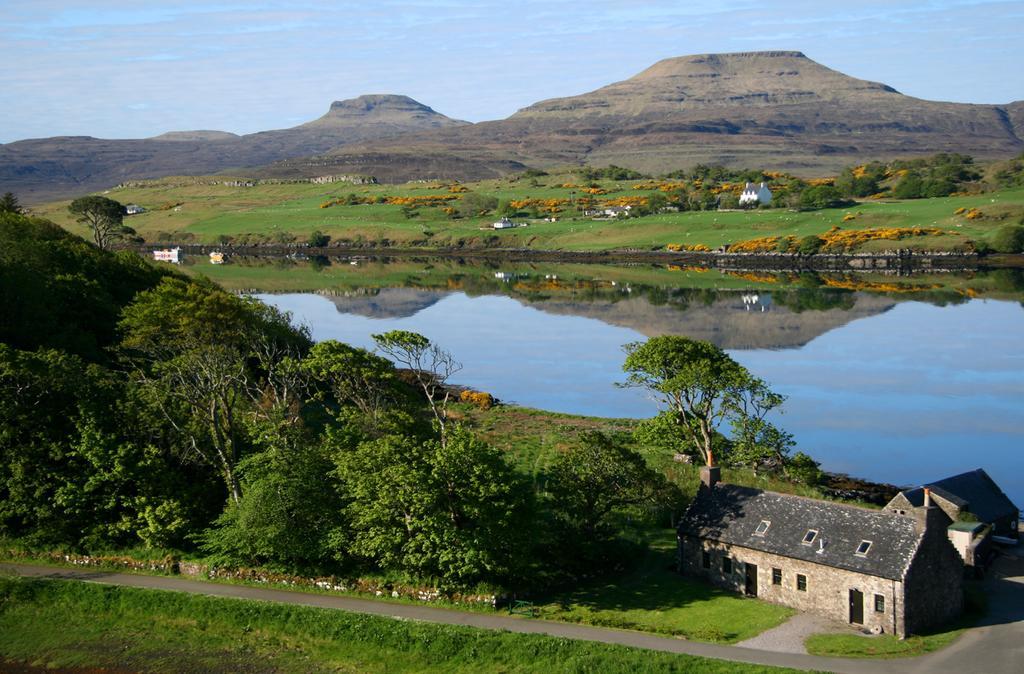 Dunvegan Castle Laundry Cottage Екстериор снимка