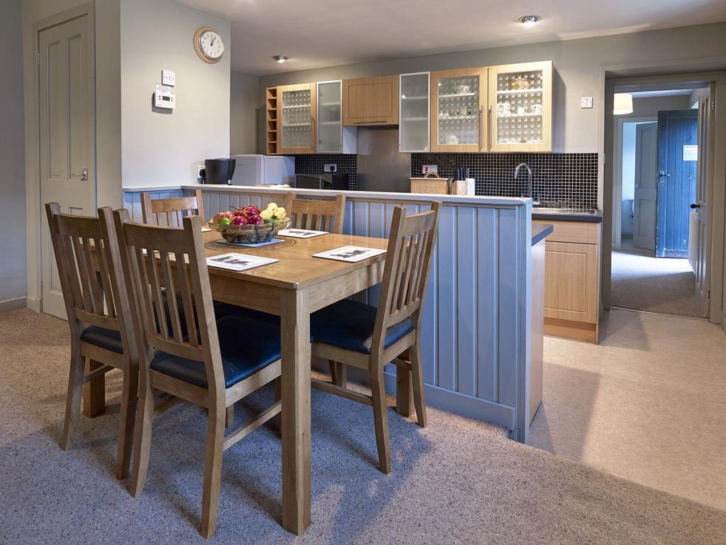 Dunvegan Castle Laundry Cottage Екстериор снимка