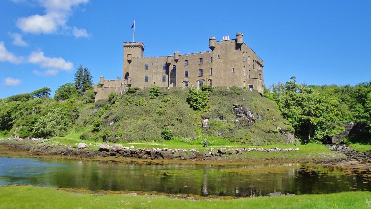 Dunvegan Castle Laundry Cottage Екстериор снимка